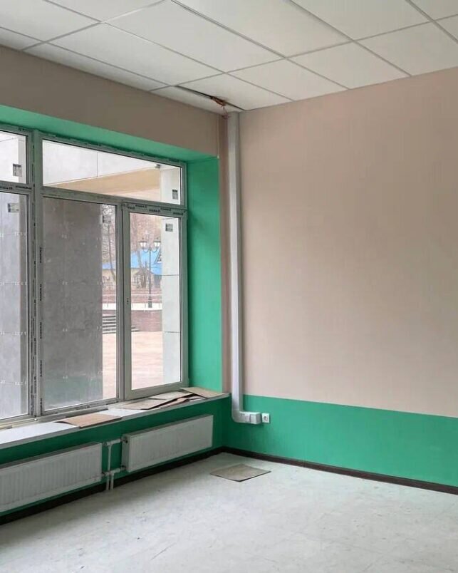    Специалисты ЯНАО завершают отделочные работы в Доме культуры железнодорожника Волновахи