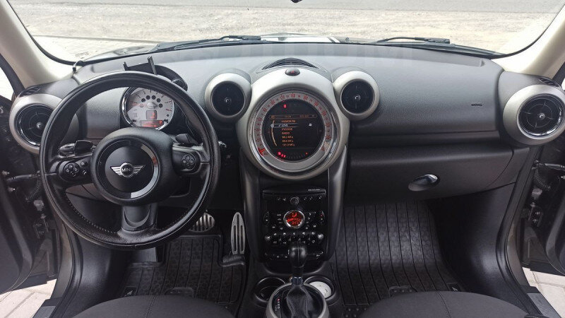     Mini Countryman 2012 года выпуска за 1,5 млн рублей Drom.ru