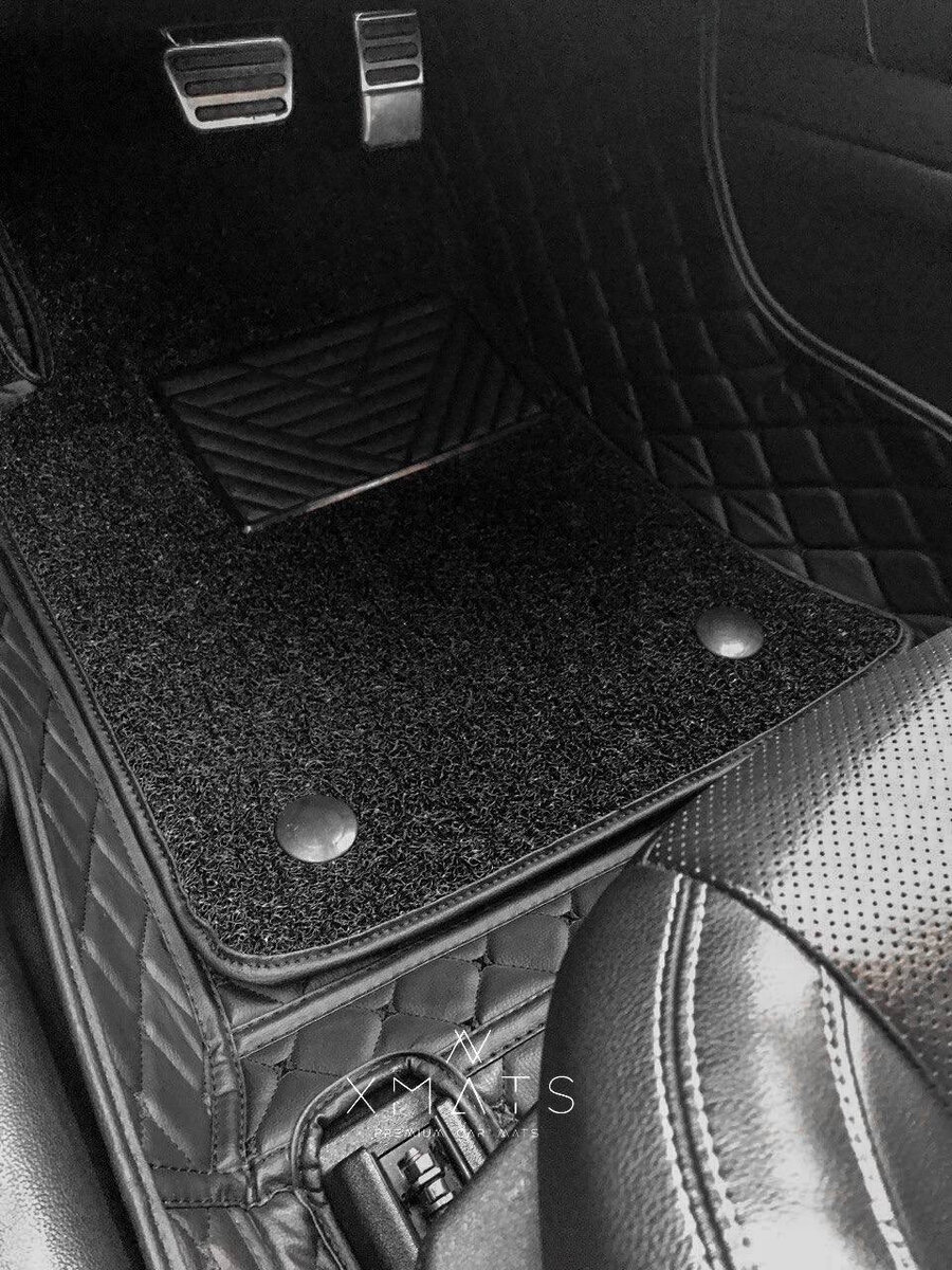 3D коврики из экокожи на Ford Mustang