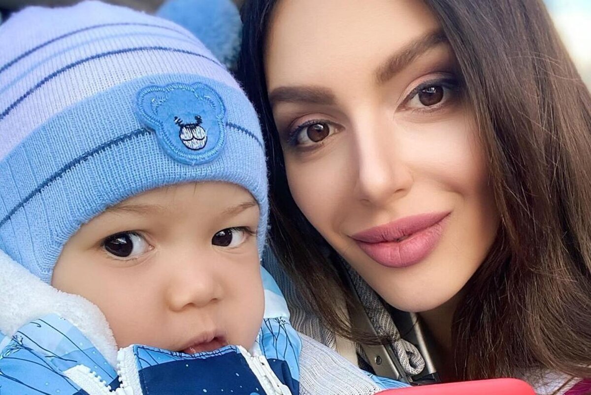 Безотцовщина: мать-одиночка Оксана Воеводина отрабатывает на сыне ...