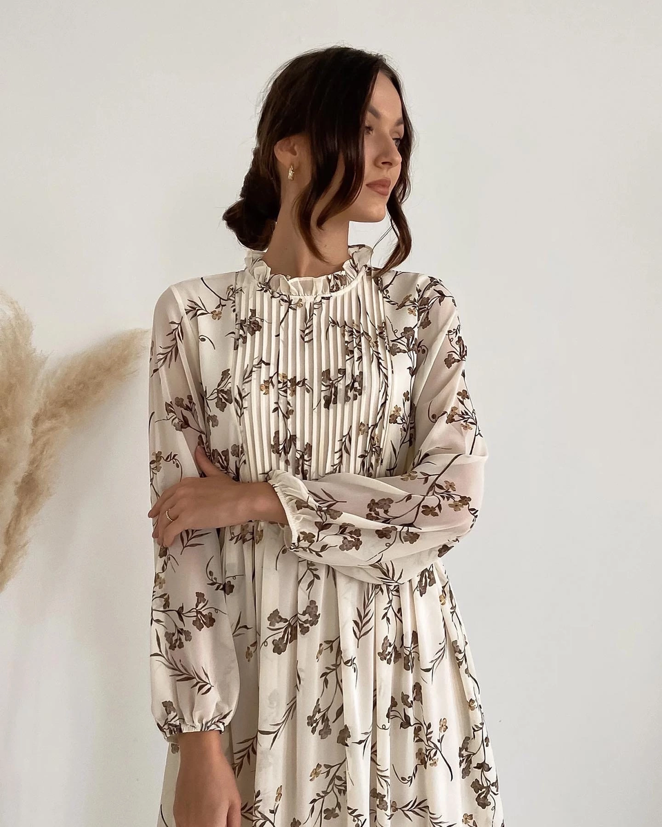 Благодаря регулируемой линии талии можно носить в двух вариантах: свободным и приталенным ✨

🏷️ 3390₽ - ONE SIZE

Создайте легкий и вдохновляющий образ вместе с Merci Store 😌
______________________________________
По вопросам и консультации по размерам обращайтесь по ссылке vk.me/mercistore

🚘 Доставка по городу Яндекс доставка
🚀 Доставка по России 350 руб
📍 ТРЦ Мармелад, с 10:00 до 21:00
📍 ТЦ Кит, 3 этаж с 10:00 до 20:00