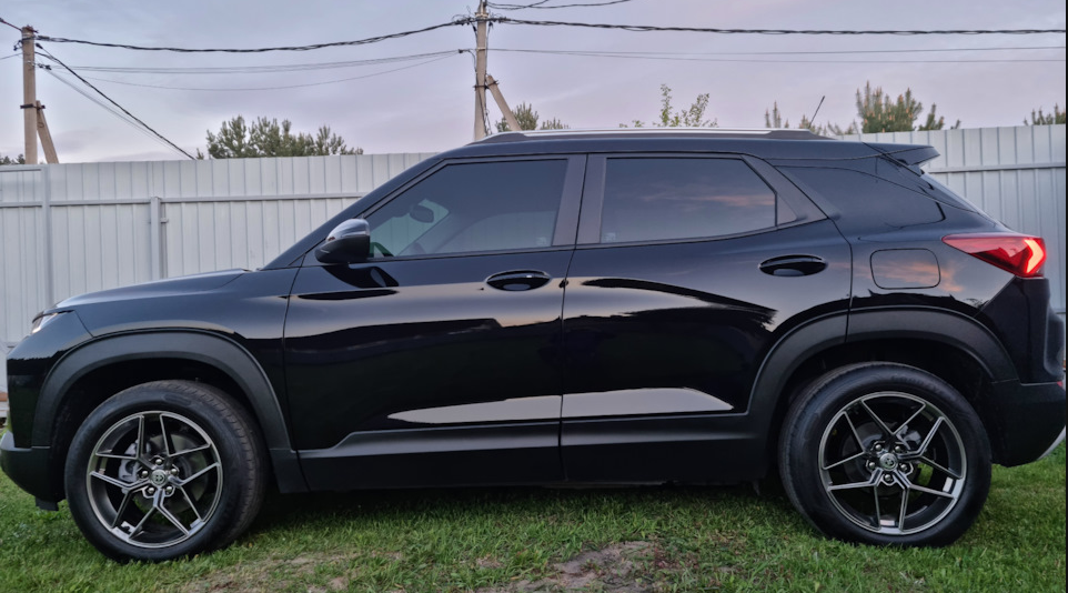 Современный кроссовер. Фото с сайта Drive2.ru. Пользователь ddd77