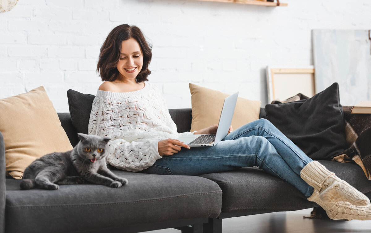 ЧФ в своем сообществе тоже любили хвастаться, что у них есть по комнате не только на каждого человека, но и на каждого кота