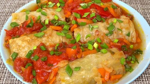 Рецепт этих голубцов ,в лечо на Новый год! Голубцы такие вкусные ,что хочется их готовить еще ,и еще! Рецепт который Вам сразу понравится!