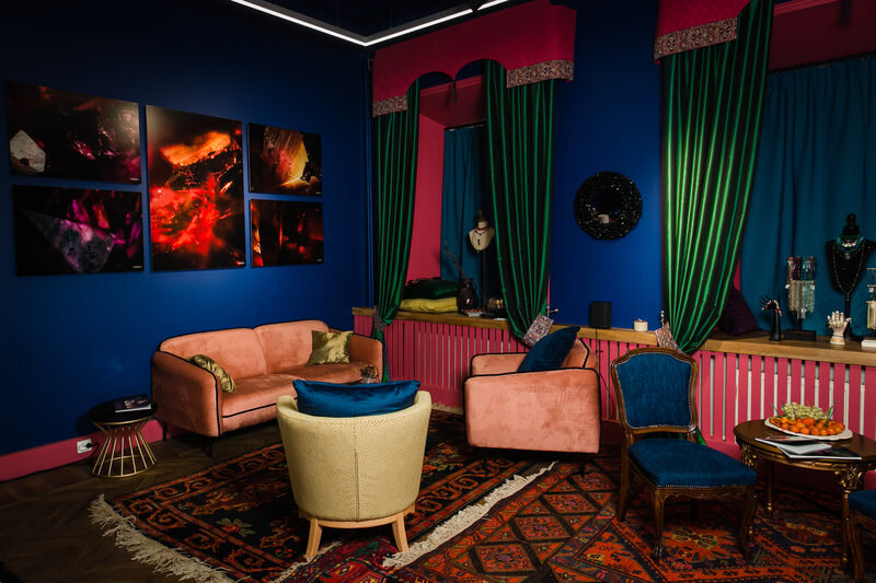 Листайте вправо, чтобы увидеть больше изображений