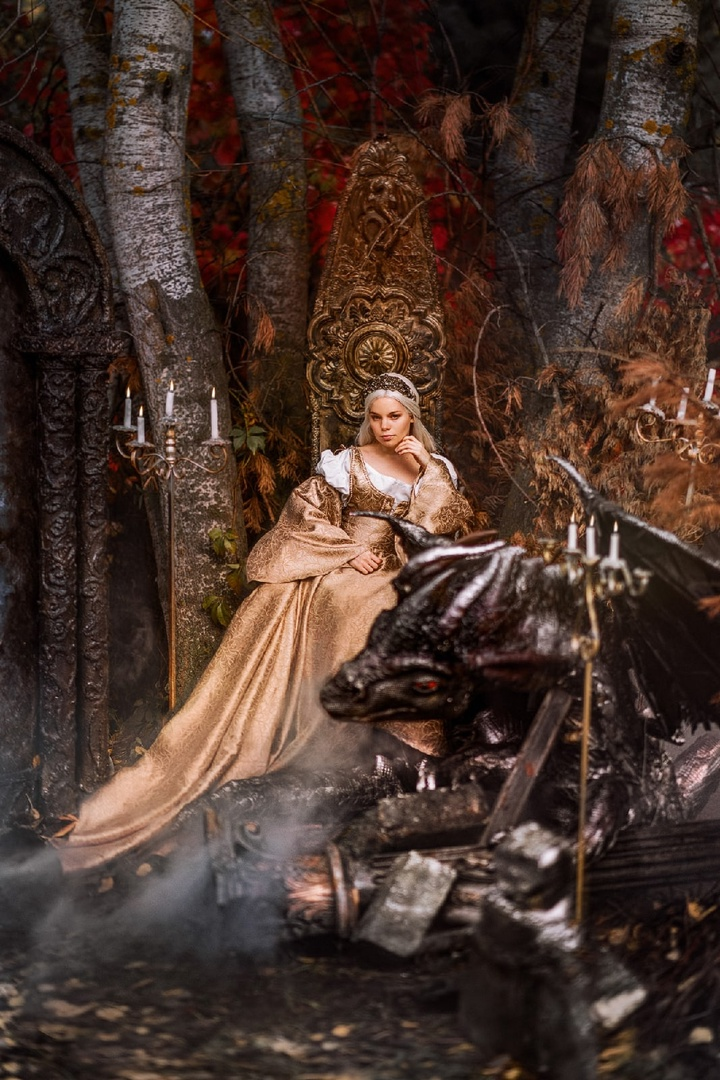 модель Лолита Сахарова