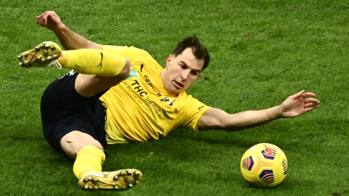    Максим Осипенко© РИА Новости / Сергей Пивоваров