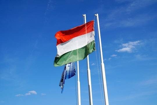    Венгрия выступила против нового пакета санкций ЕС в отношении России