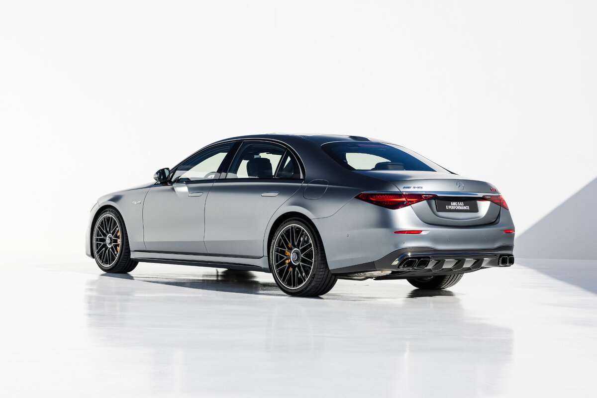 Mercedes AMG S 63 "E Performance"