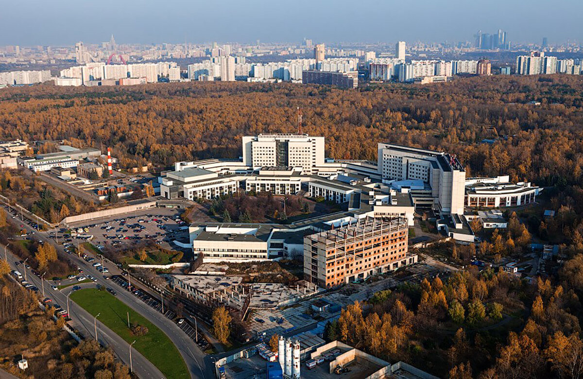 Бакулевская больница в москве фото