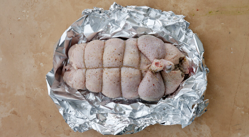 Рецепт галантина — курицы фаршированной блинчиками