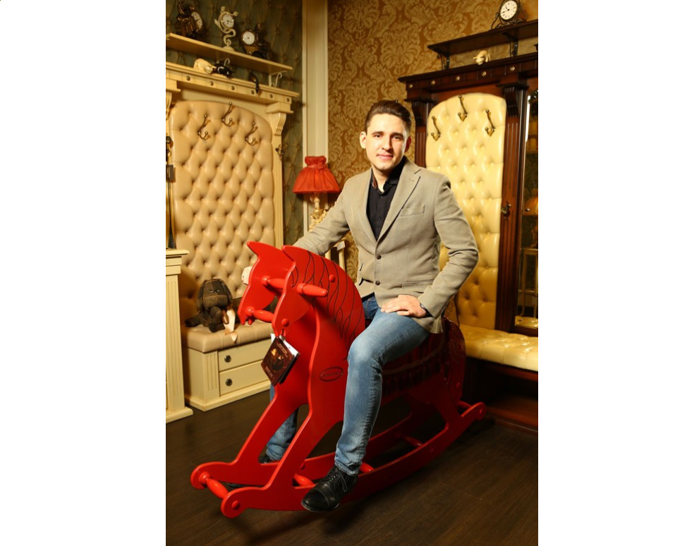 Своё фото взял с сайта журнала "Стольник" г. Сургут