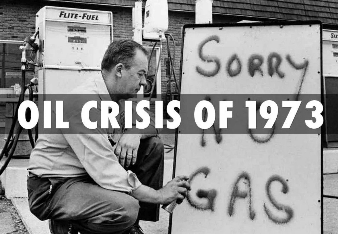 Обложка "Блуберг" времён нефтяного кризиса начала 70-х. Именно с ним сравнивают часто сегодняшнюю ситуацию. Но нынче всё гораздо хуже и мрачнее. 