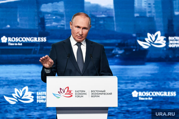    Путин призвал бороться со шпионами и диверсантами