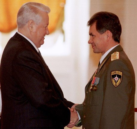 Ельцин и С. Шойгу