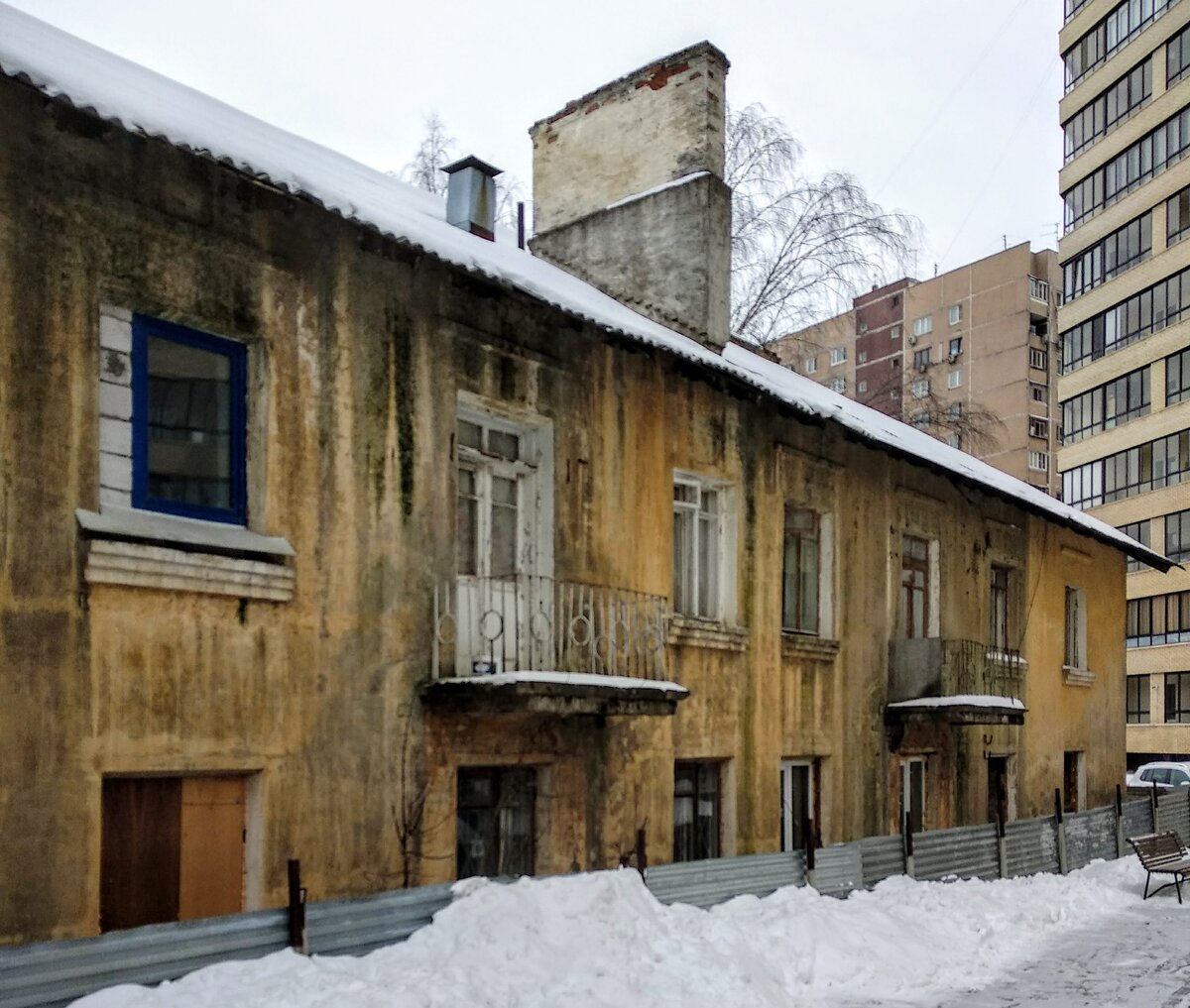 Брусчатый поселок красногорск. Бараки в Красногорске. Красногорск бараки деревянные. Красногорск квартал бруски. Красногорск 1932.