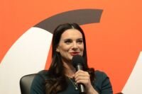 Доверенными лицами Путина стали Исинбаева, Бондарчук и Безруков