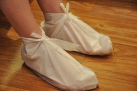  Прикладывание компрессов на стопы из парафина, воска или озокерита