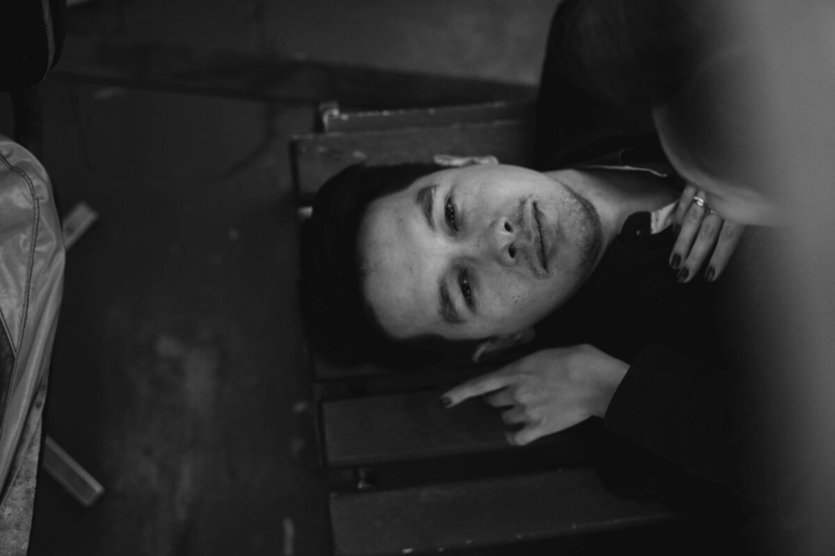 На фото автор статьи и канала "Мужской взгляд на отношения" Скурихин Алексей