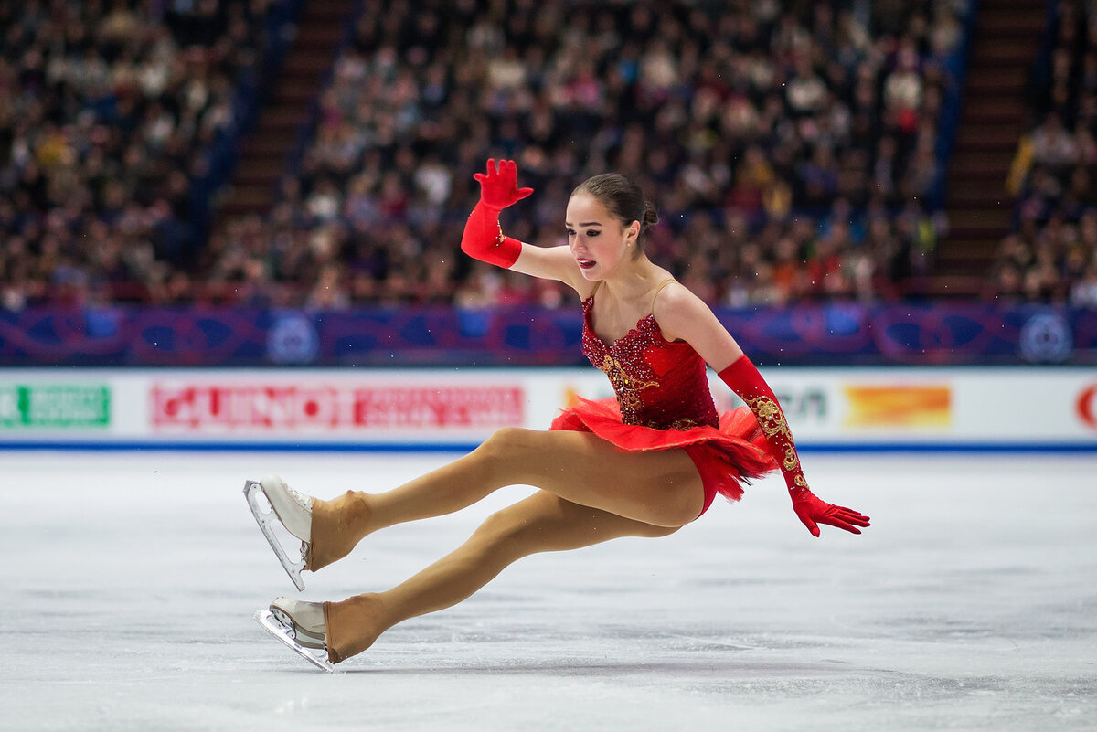 Алина Загитова провалила выступление на Чемпионате Европы по фигурному катанию