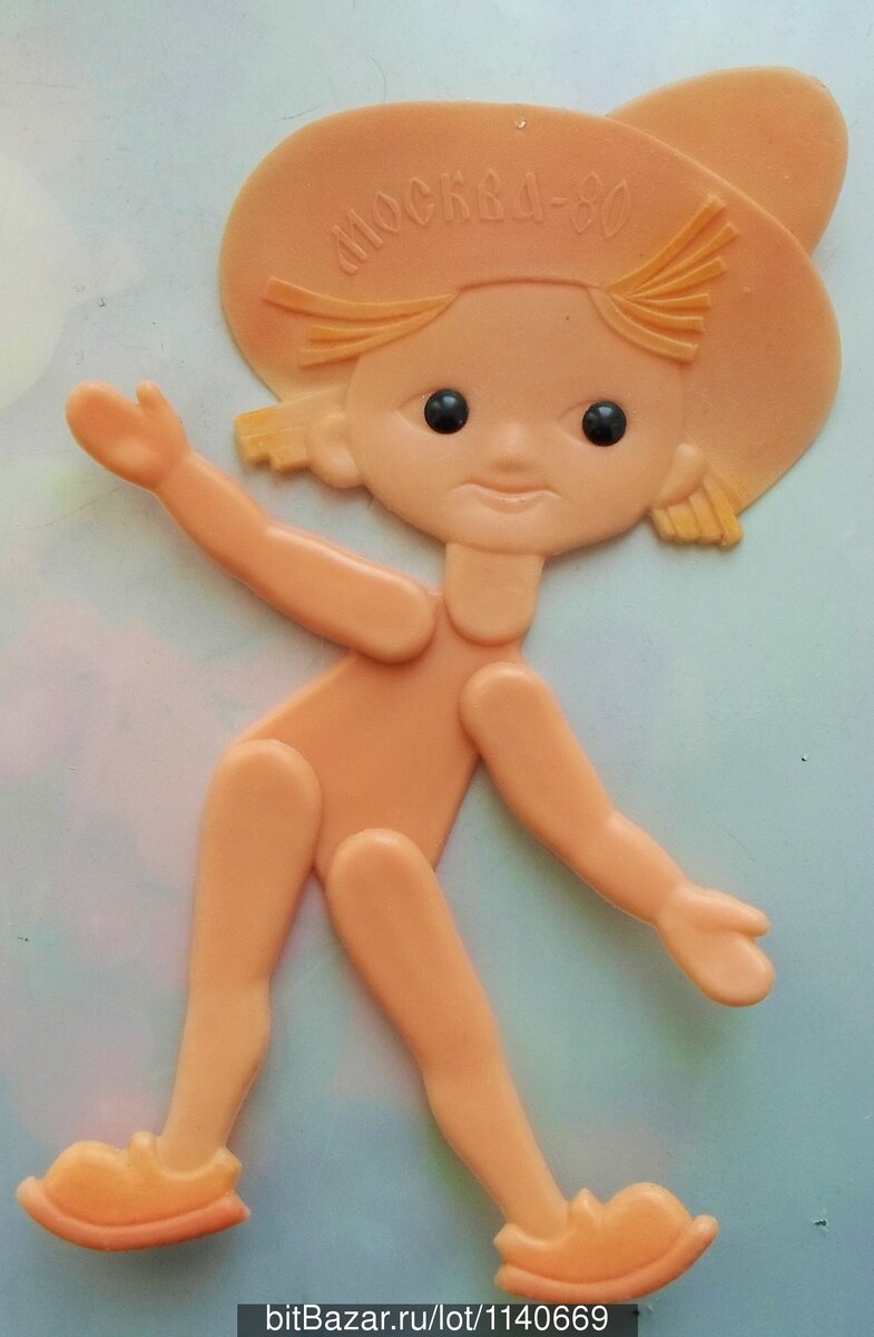 Игрушка Незнайка из СССР