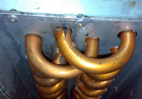 Из-за неправильных действий заказчика разморозился теплообменник нагревателя