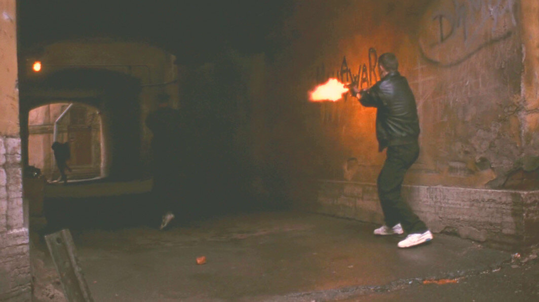 Кадр из фильма "Брат"       