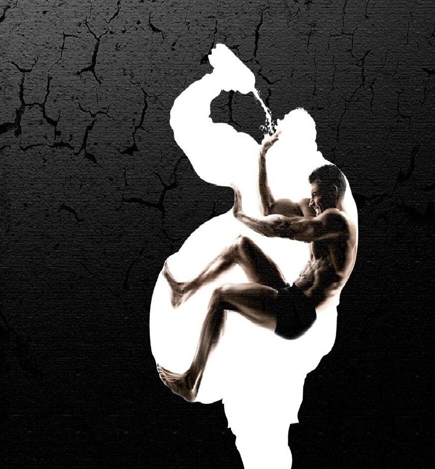 Но вы можете дальше продолжать убеждать себя, что возможно похудеть просто добавив физические нагрузки, рассказывать о своей сложной генетике и наследственности, придумывать себе заболевая, нарушившие ваш обмен веществ, ссылаться на инсулинорезистентность и преддиабет. Последние десятилетия сильно изменилась культура питания, а точнее она вовсе исчезла, пресловутое 3-х разовое питание добавляет масла в огонь, а ведь прописное правило, постулат и закон, который невозможно опровергнуть продолжает действовать - ДЕФИЦИТ КАЛОРИЙ = СБРОС ВЕСА! И хоть вы его гамбургерами настройте, хоть полуфабрикатами, другой вопрос как это отразится на внутренних органах, но сбросить вес ЛЕГКО и даже не обладая железной волей. Я настаиваю, что вас дурят! 