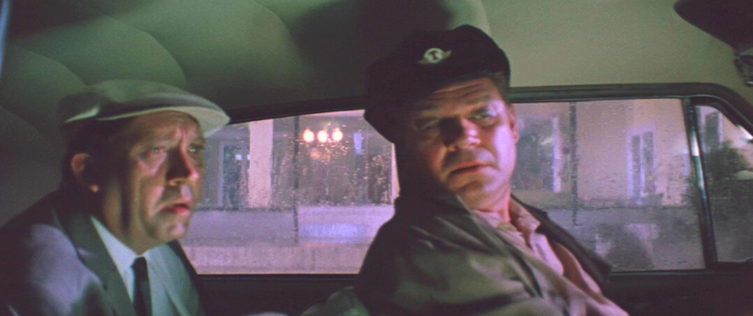 Кадр из фильма "Бриллиантовая рука"    