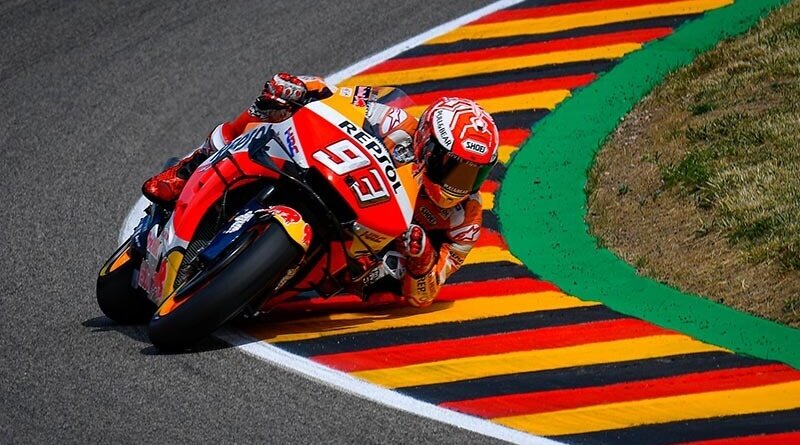 Действующий чемпион мира Марк Маркес продолжил свою серию побед на трассе Заксенринг, одержав седьмую викторию в семи выступлениях Moto GP в Германии с доминирующим темпом.