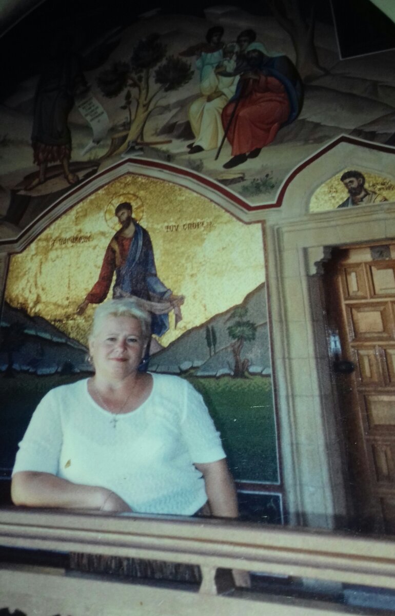 Кипр православный монастырь в котором  по преданию храниться икона Богородицы писаная святым Лукой при жизни самой богородицы.