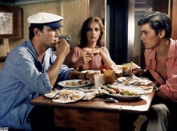 «На ярком солнце». 1960. Филипп (М. Роне), Мардж (М. Лафоре), Том (А. Делон).