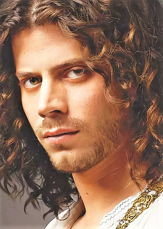 Франсуа Арно в роли Чезаре Борджиа. Фото с Яндекс.картинок