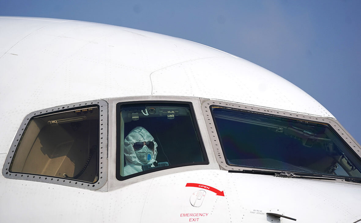 Коронавирус атакует авиацию