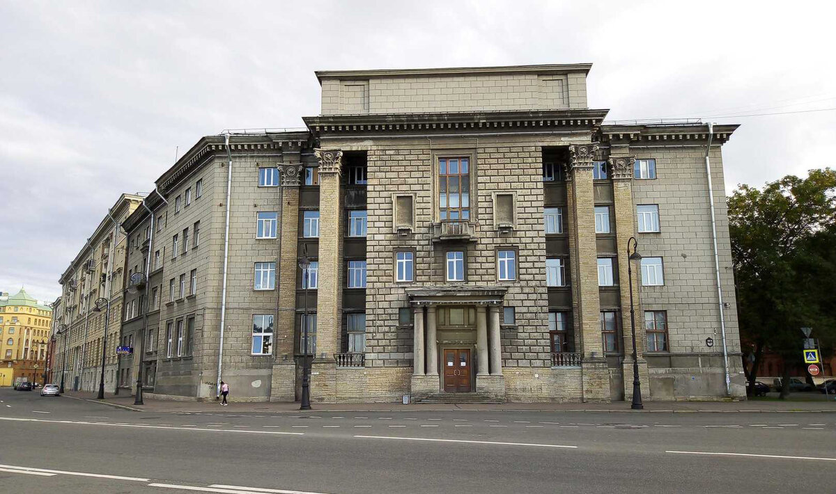 Клуб завода им. Козицкого