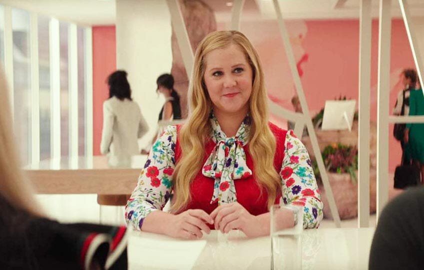 Кадр из фильма «Красотка на всю голову»