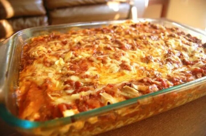 Срочно сохраняйте рецепт!  Хотите приготовить вкусную лазанью дома... да легко! Кто будет готовить дайте знать в комментариях.  А если вам понравился рецепт,обязательно напишите об этом в комментариях!