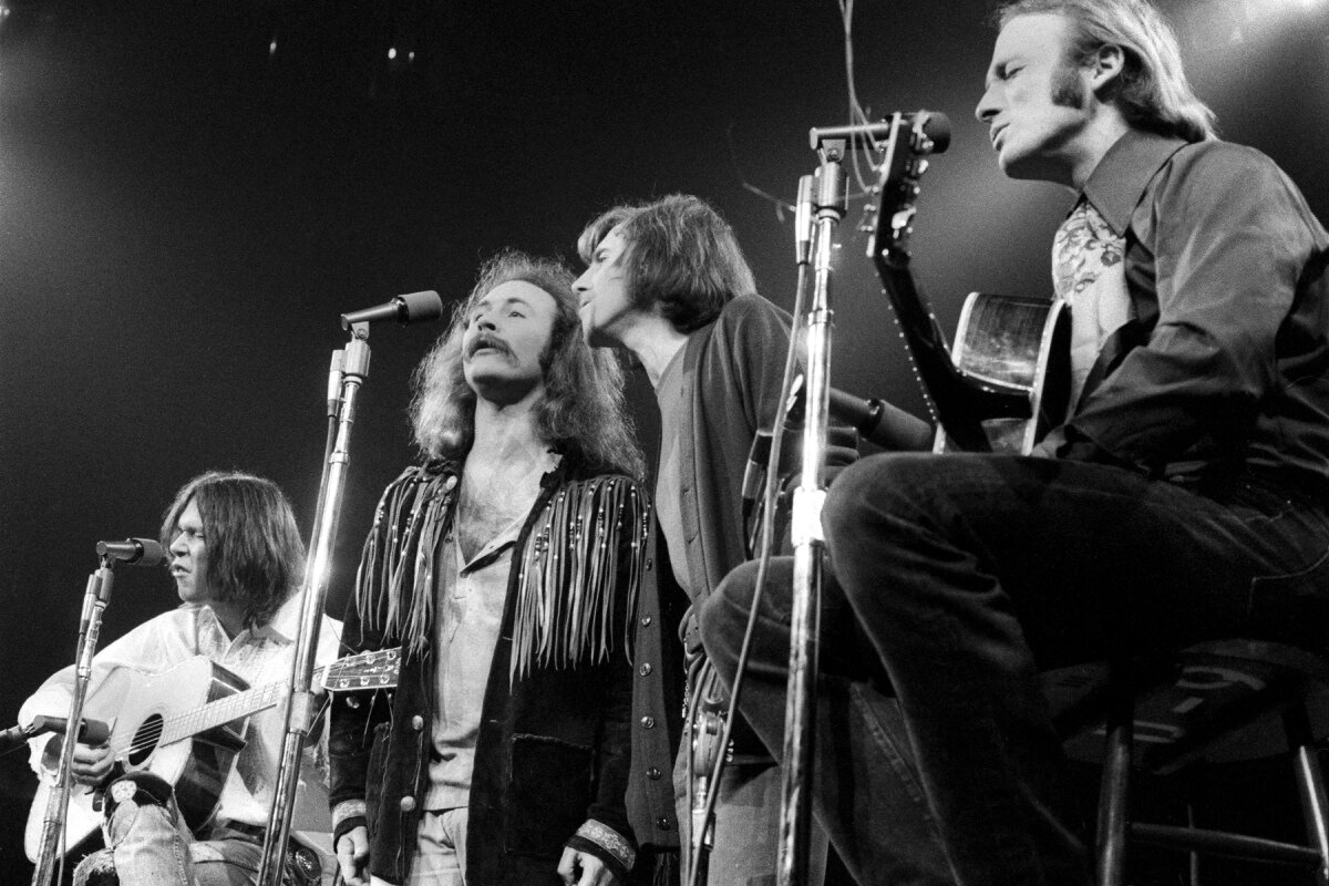 Crosby, Stills, Nash & Young