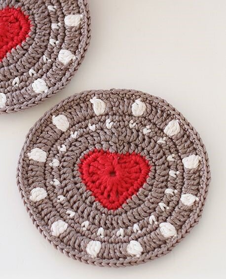 Premier Parfait Chunky Hearts Free Amigurumi Crochet Pattern