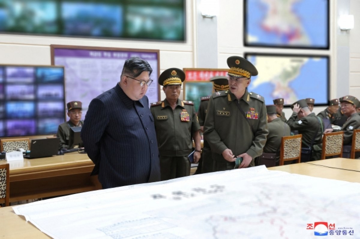    КНДР сымитировала удары тактическим ядерным оружием по Южной Корее
