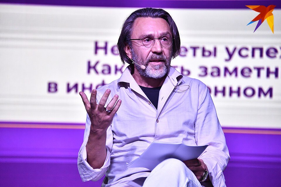    В Апатитах при поддержке Андрея Малахова работает центр современного искусства «Сияние». Иван МАКЕЕВ