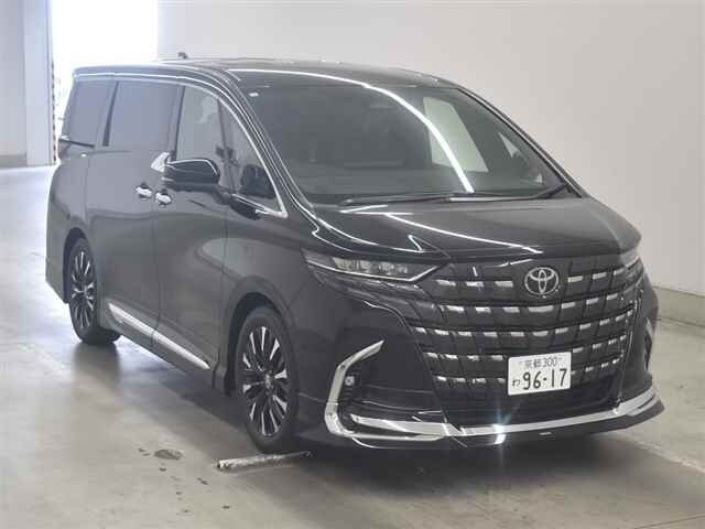 Toyota Alphard Executive Lounge