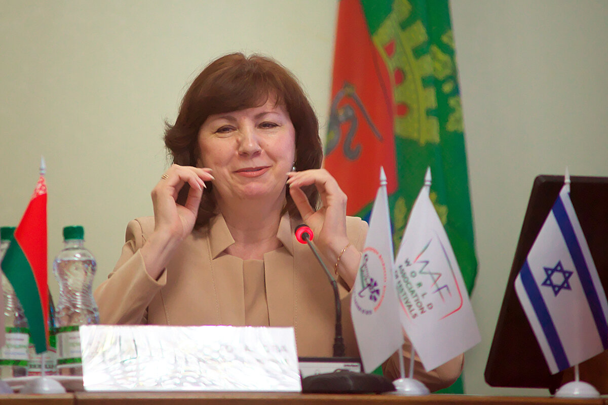 Качанова наталья ивановна биография семья муж Очень сложно" - Кочанова заявила, что женщина не может быть президентом Беларуси