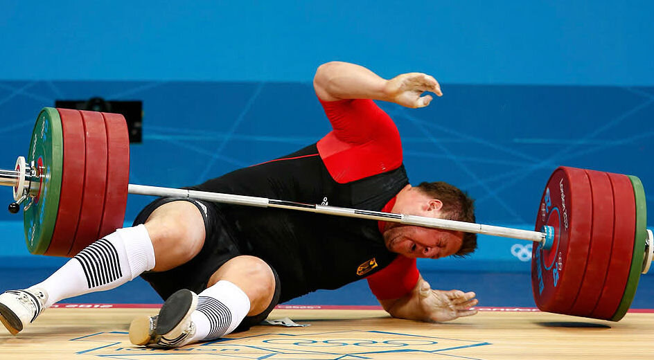 Никогда не знаешь, какие неприятности могут обрушиться на тебя                                                   