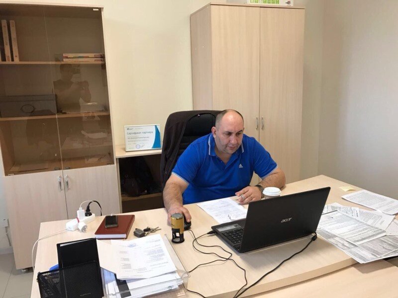 Степан Капланян за работой 