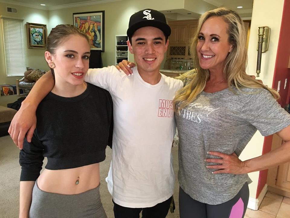 Источник фото: https://www.facebook.com/862869870562103/photos/