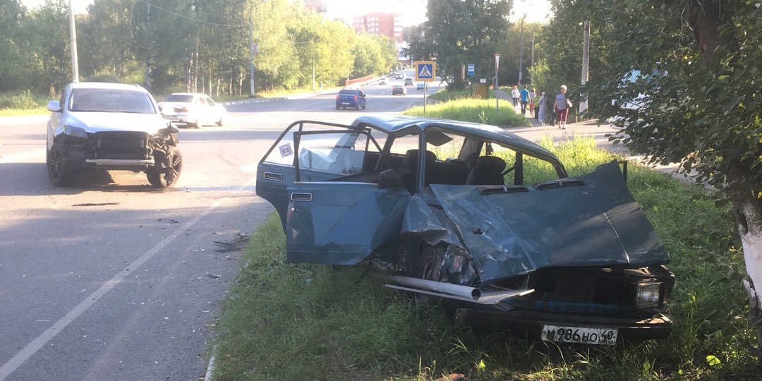 Авария на перекрёстке Академика Янгеля и Свердлова