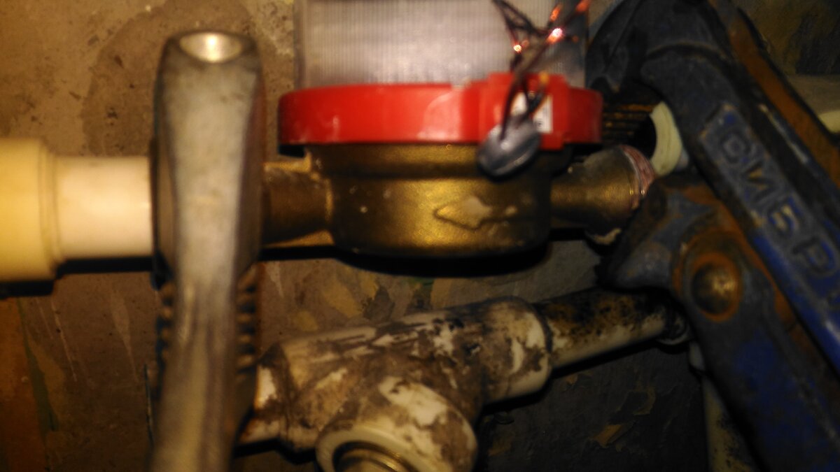 Сэкономим ? Меняем счетчики воды самостоятельно. Фотоинструкция ...