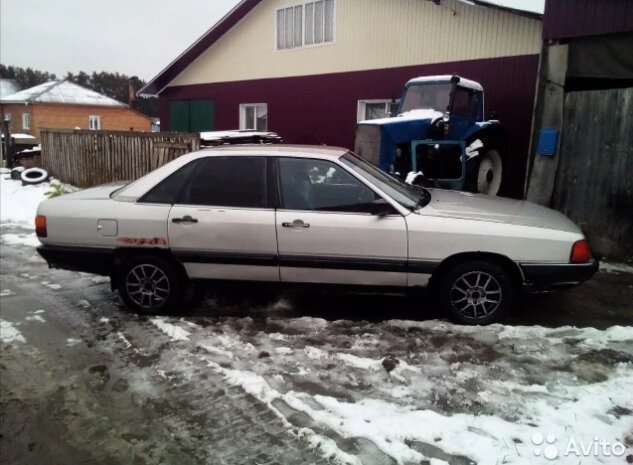 фото https://www.avito.ru/moskva/avtomobili/audi_100_1984_1166921857