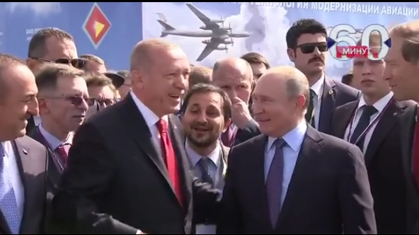Момент обсуждения нового самолета. 